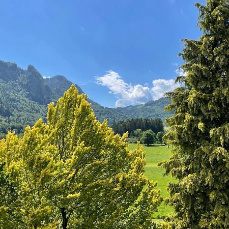 Geraeumiges Domizil Mit Bergblick Und Sauna Oberwössen Exteriör bild